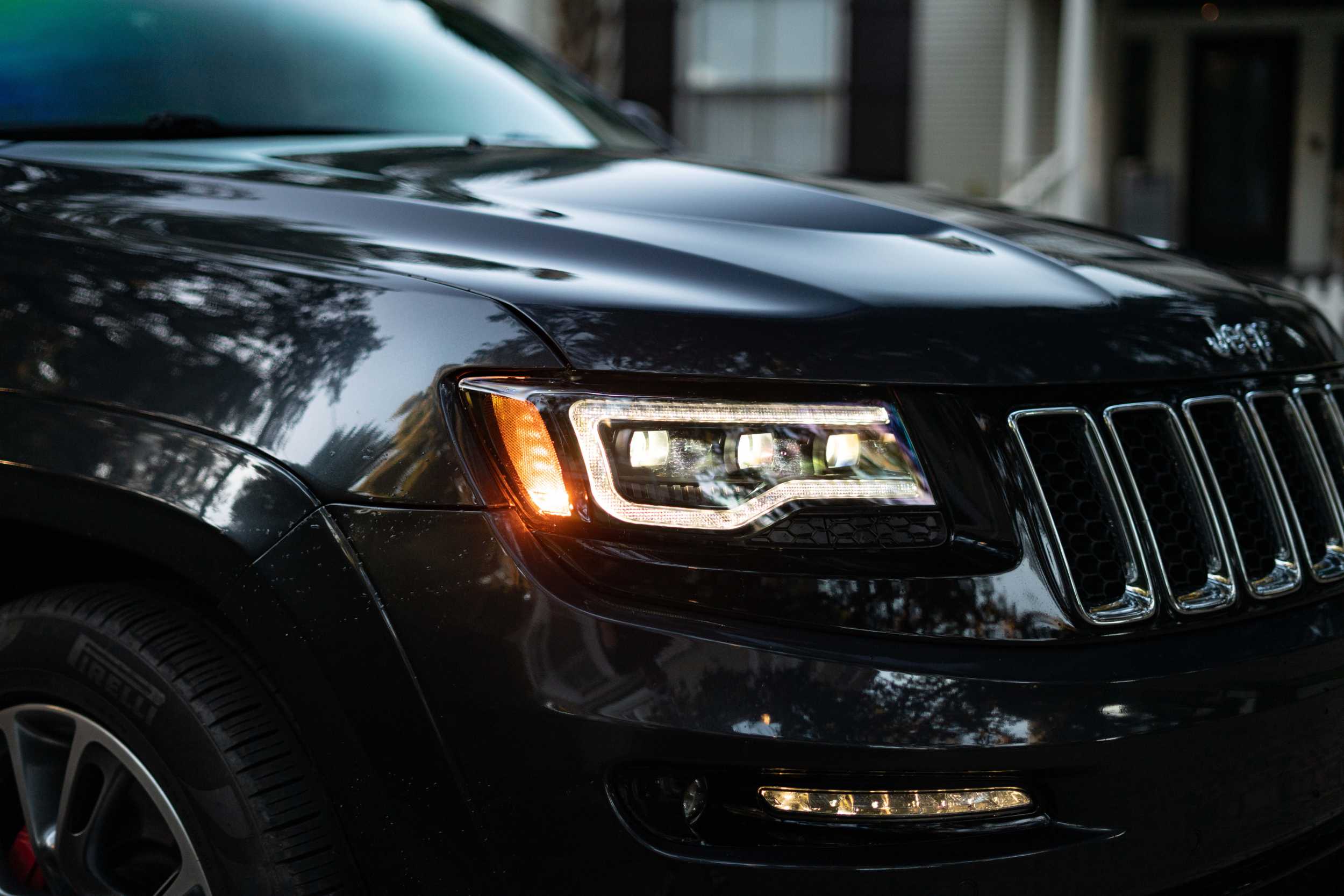 Morimoto XB LED Headlights: Jeep Grand Cherokee (14-22 / Gen I / Set)
