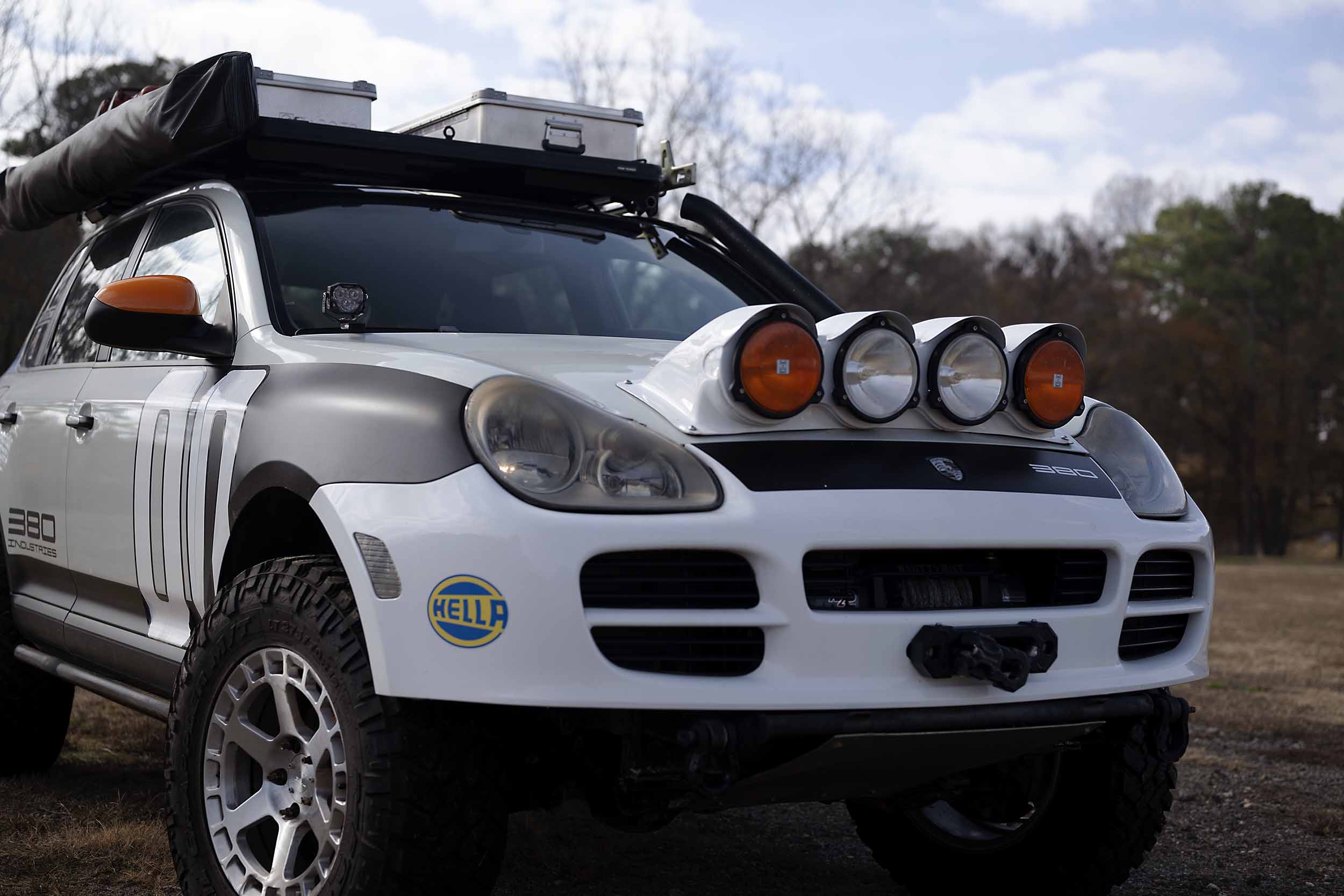 Morimoto Ditch Light Brackets: Cayenne (03-10 / Set)