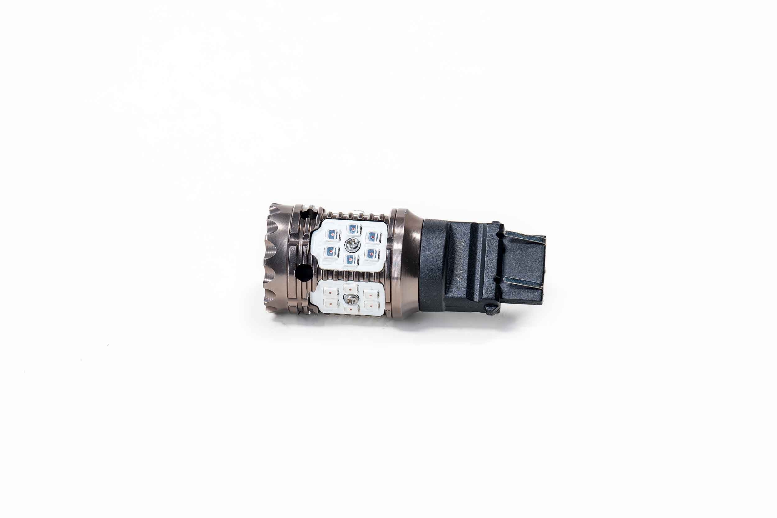 GTR Lighting 3156/3157: GTR Carbide Canbus 2.0 LED (Red)