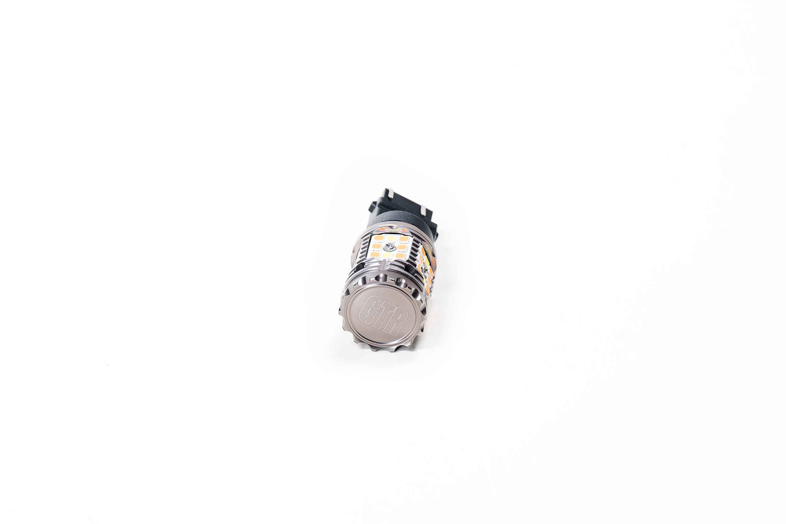 GTR Lighting 3156/3157 Non-CK: GTR Carbide Canbus 2.0 LED (Switchback)