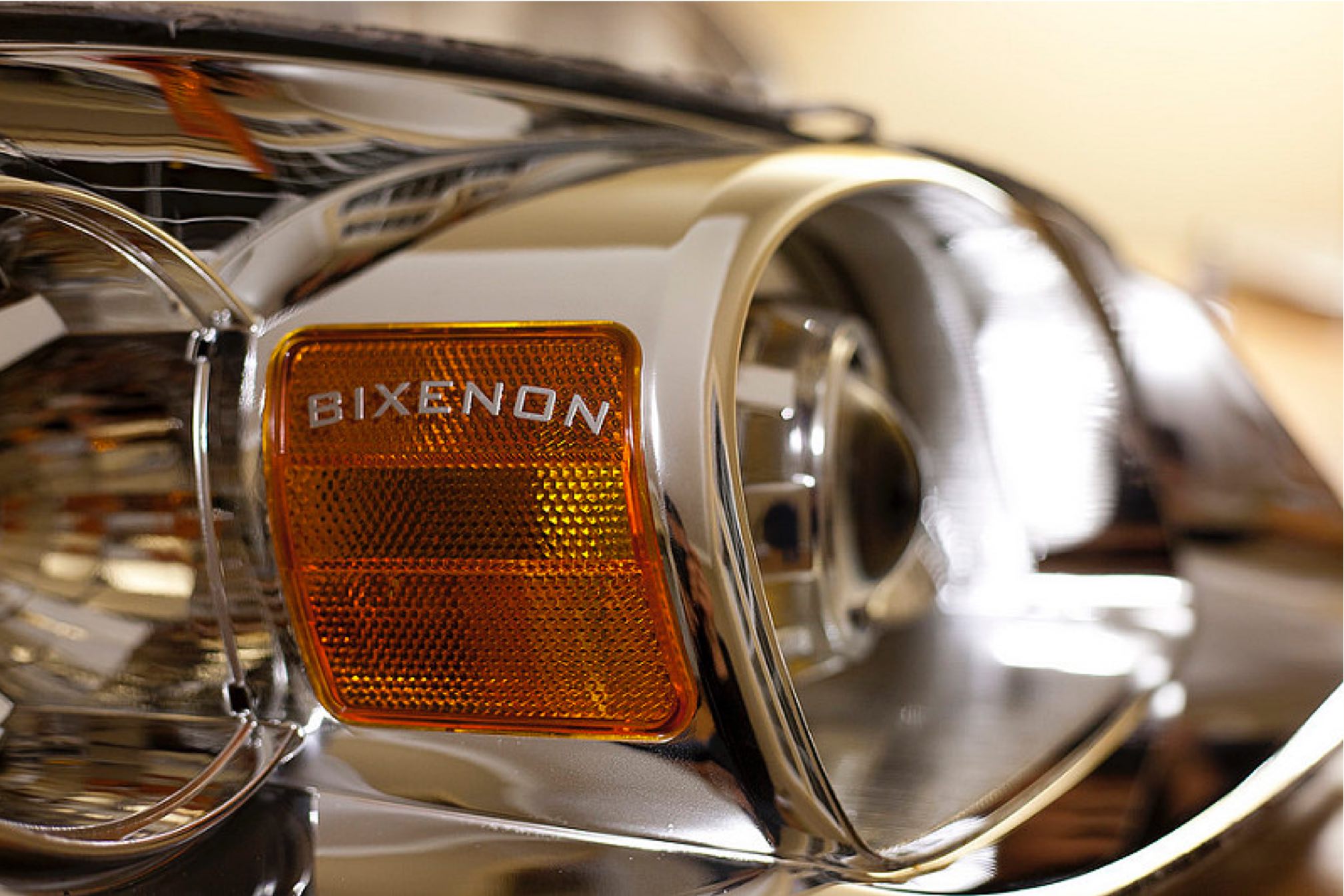 Morimoto Metal Emblems: Bi-Xenon