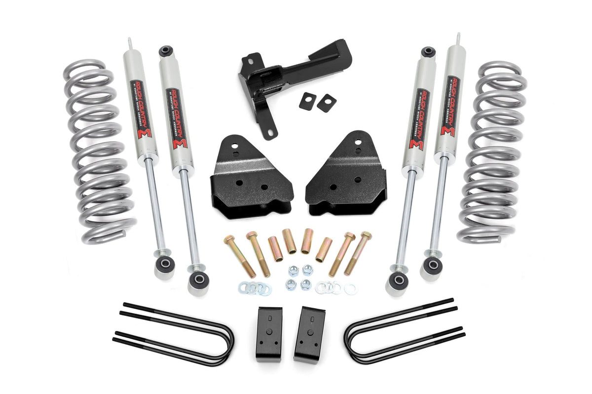 ROUGH COUNTRY Lift Kit Ford F-250 Super Duty 4WD (17-22)