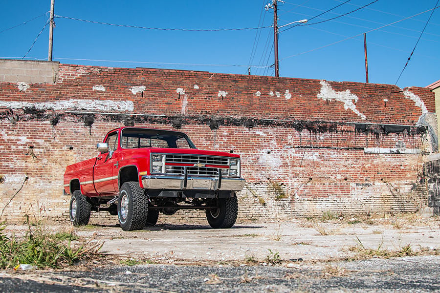 4 Inch Lift Kit | 52 Inch Rear Springs | Chevy/GMC 3/4-Ton Suburban/C25/K25 Truck (73-76) image 4